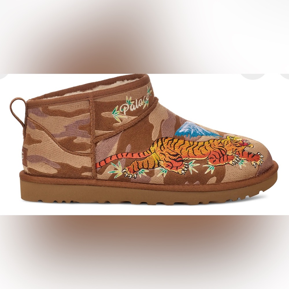 Palace x UGG